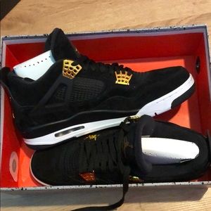 Air Jordan 4 Retro